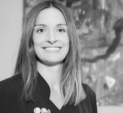Judith Cordova dentista Zaragoza